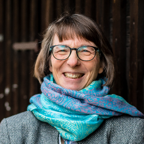 Projekterfolg neu gedacht: Wie Anke Röber mit „Bananenstrategie“ und Kaffeepausen mentale Stärke ins Projektmanagement bringt