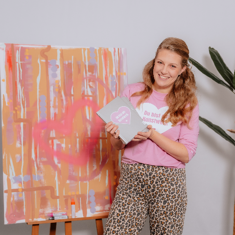 Sabrina Hey im Porträt: Die inspirierende Geschichte hinter „Du bist ein Kunstwerk“ und der Love-Art-Tech-Bewegung