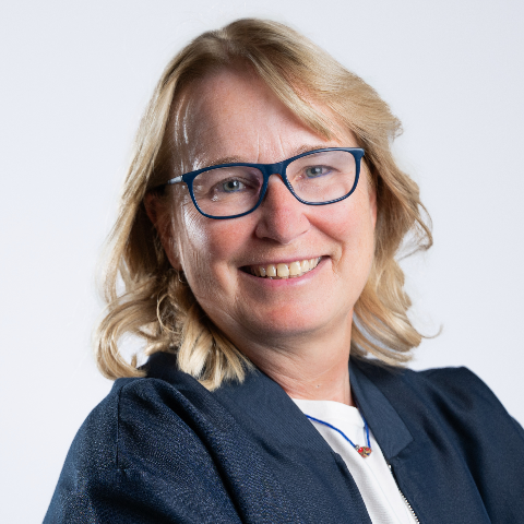 IT-Support mit fünf Sternen: Was Jeannette Bastian aus der Hotellerie in den Servicealltag überträgt