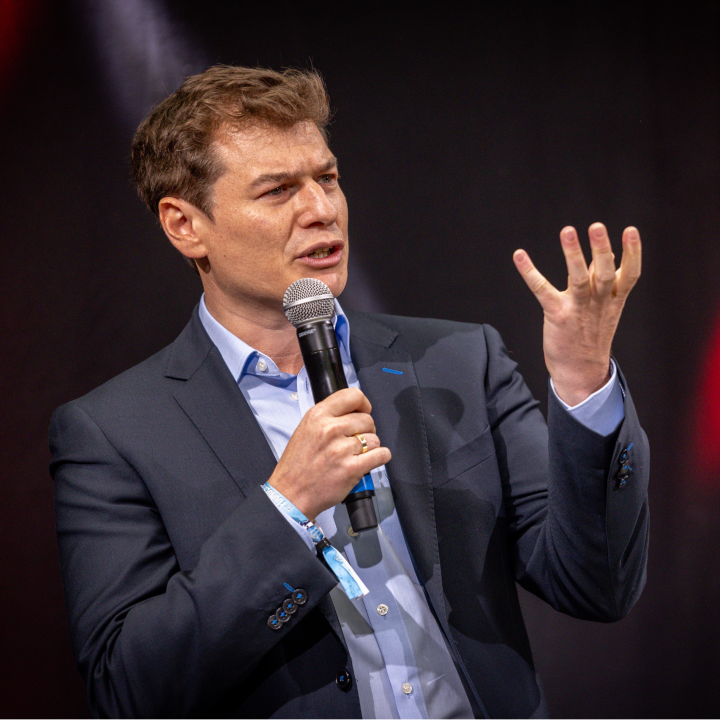 Experte:in Simon Soler
