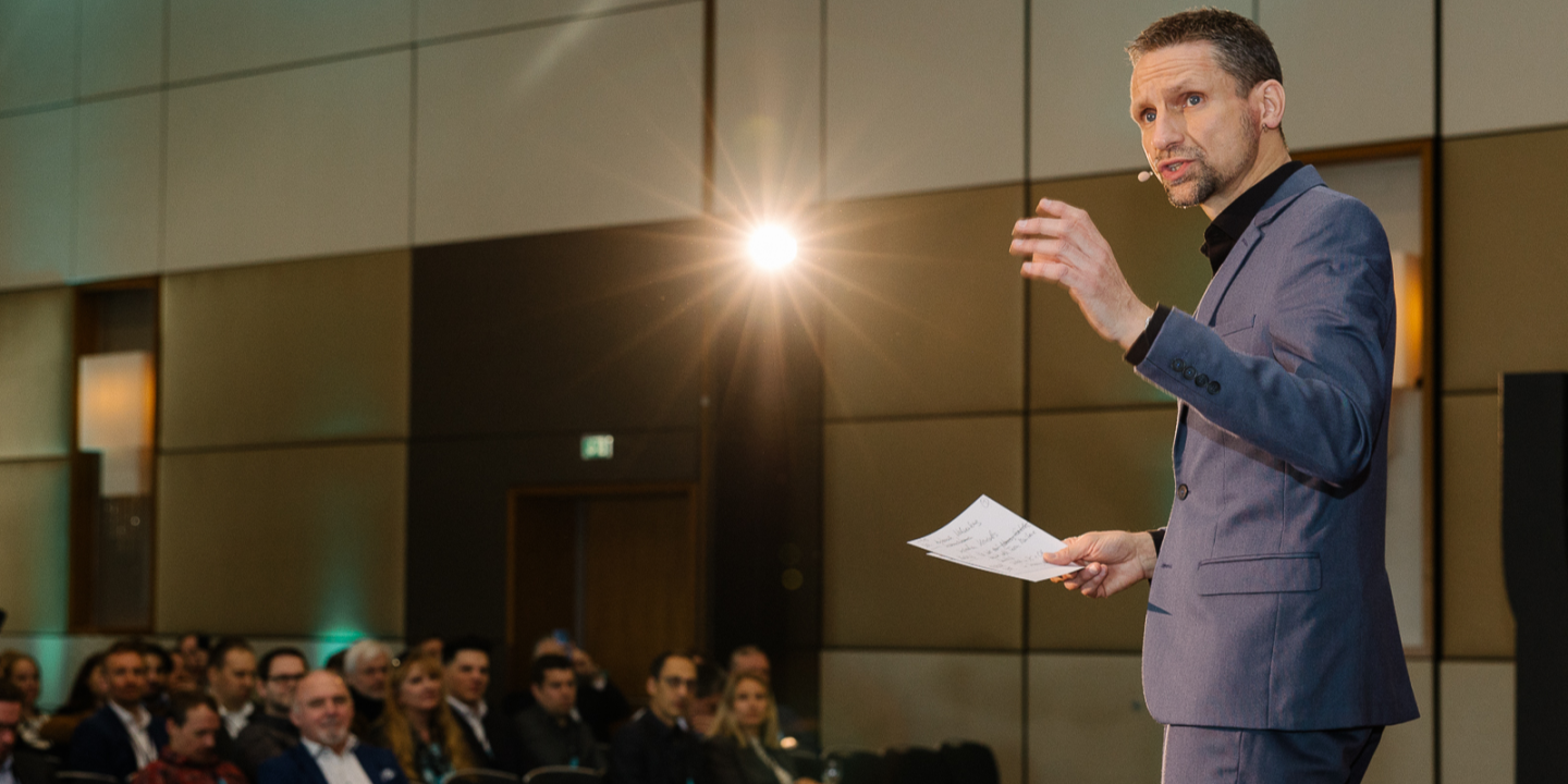 Experte:in Wolfgang Eder