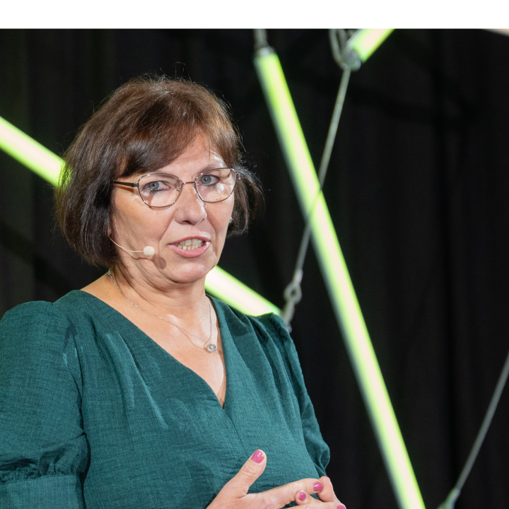 Experte:in Renata Mayer