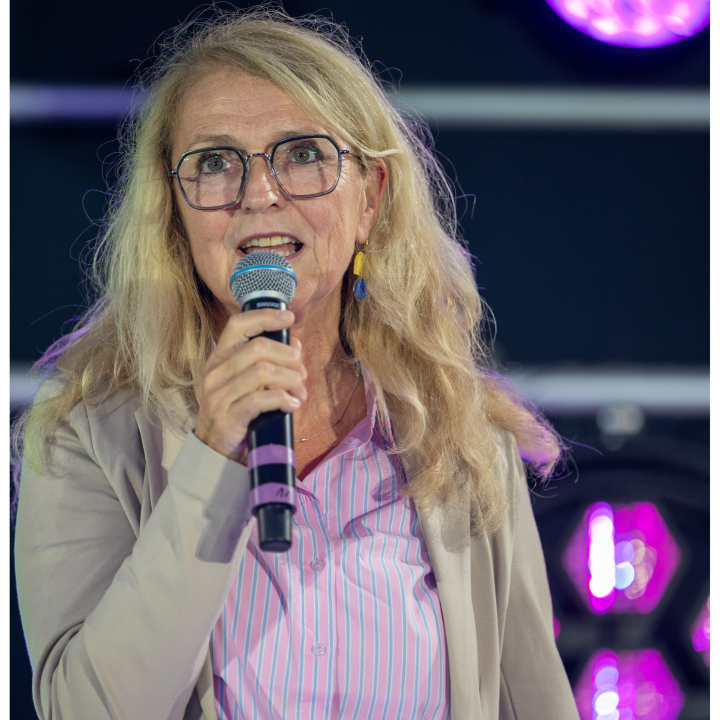 Experte:in Barbara McDonald