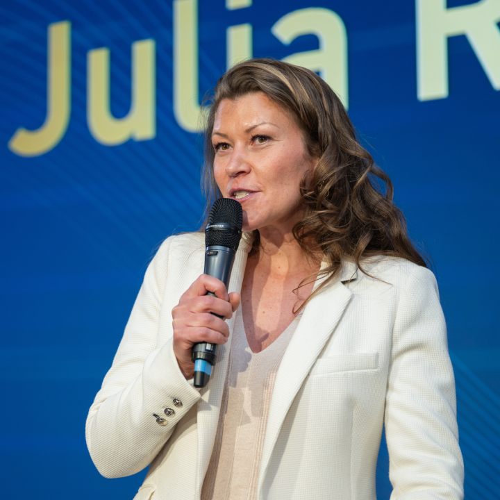 Experte:in Julia Rosenwert