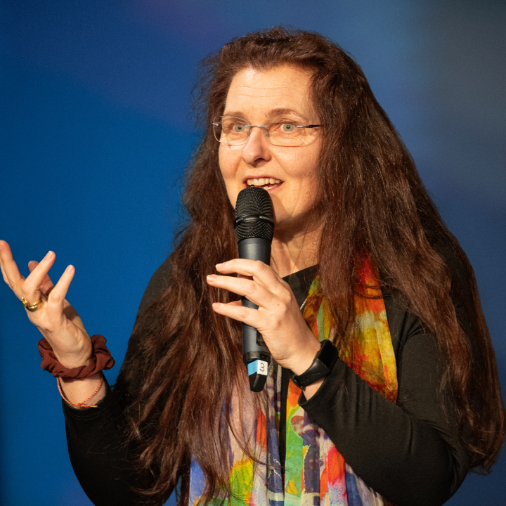 Experte:in Bettina Hansen