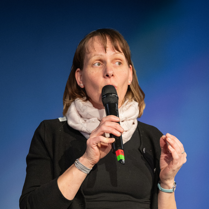 Experte:in Carolin Moll