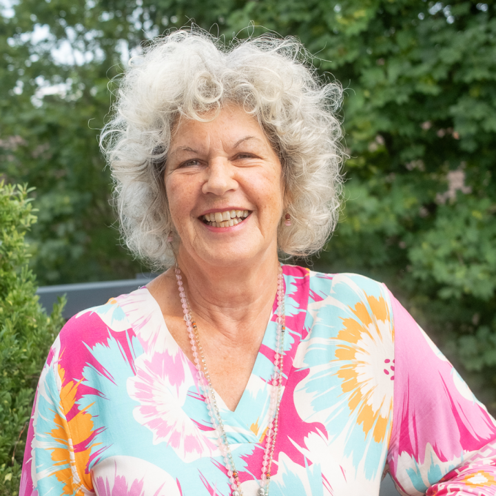 Elwyna Gudrun Reicher