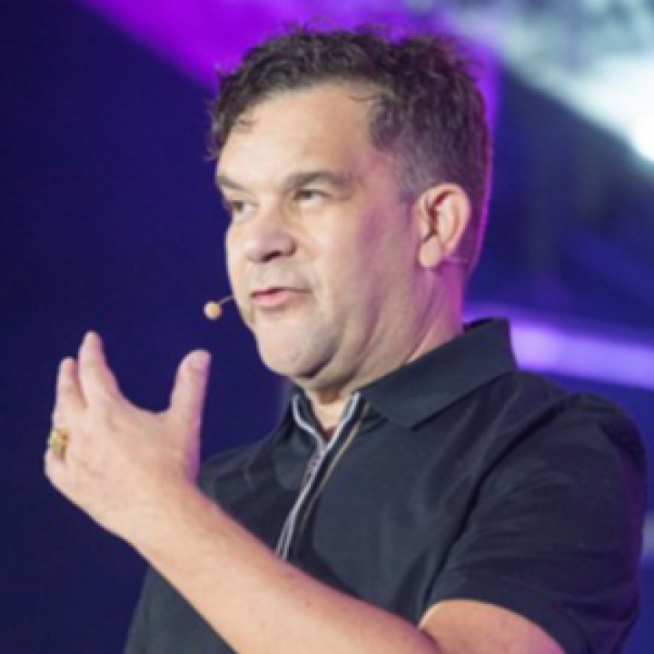 Experte:in Tobias Schulze