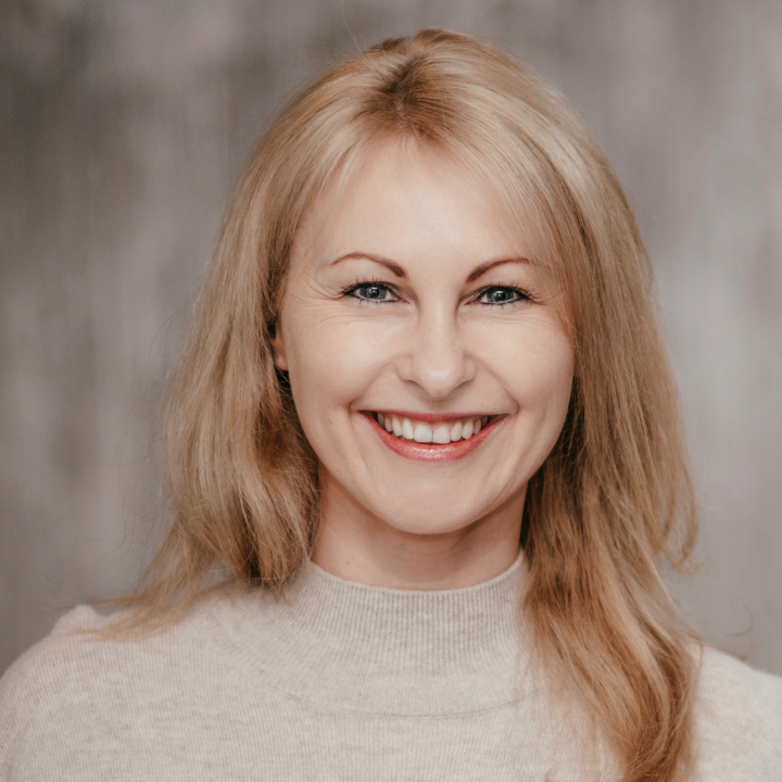 Tanja Zur
