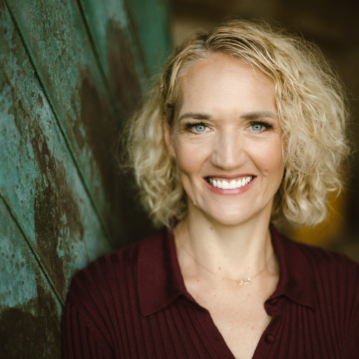 Dr. Christina Sternbauer