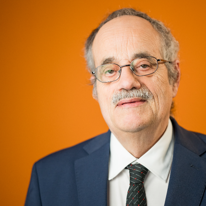 Dr. Peer-Lennart Gehlken