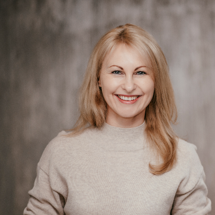 Tanja Zur
